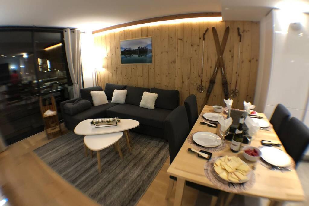 Chic Appart 6 Pers Dans Residence Luxueuse "La Cordee" Wellness Gym Piscine Ouvert Et Teletravail Chamonix Exterior foto
